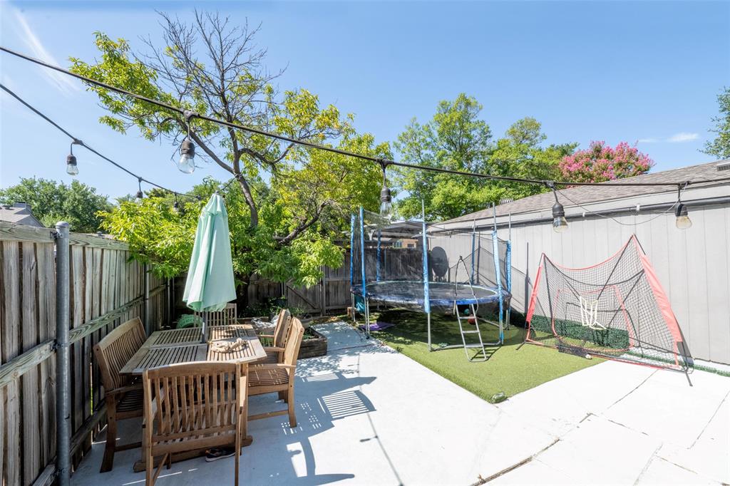 7504 Riverbrook Drive Property Photo 17
