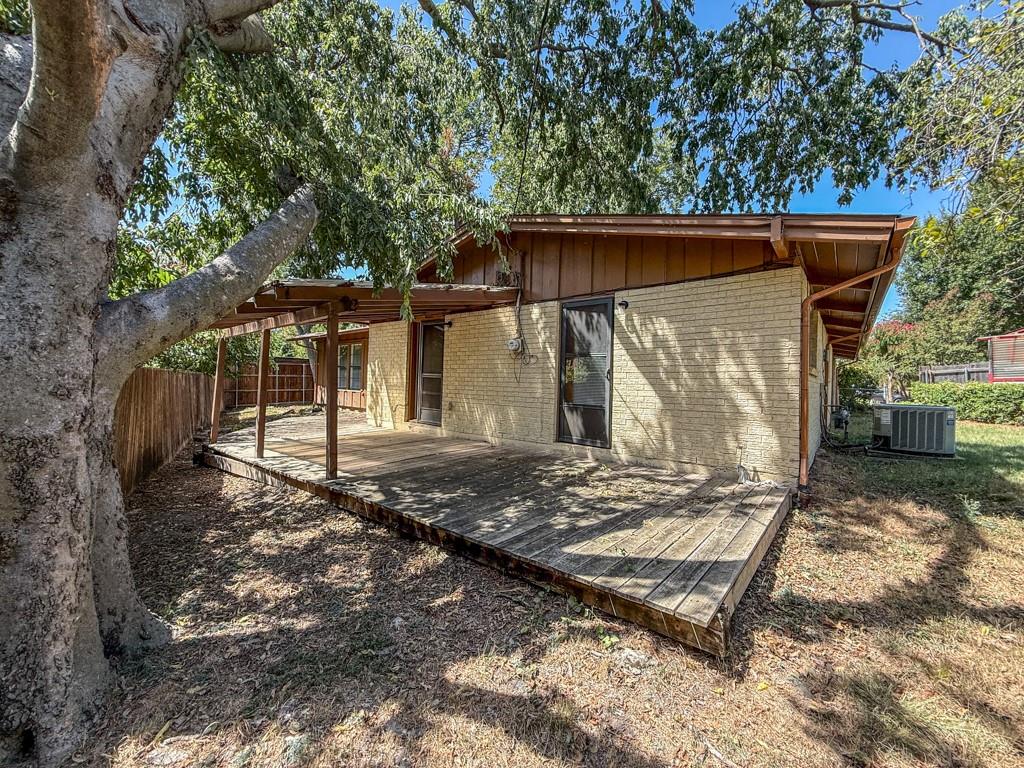 730 Greenhaven Drive Property Photo 29