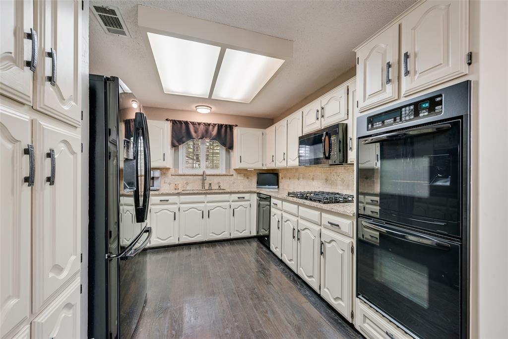2336 Penrose Drive Property Photo 11