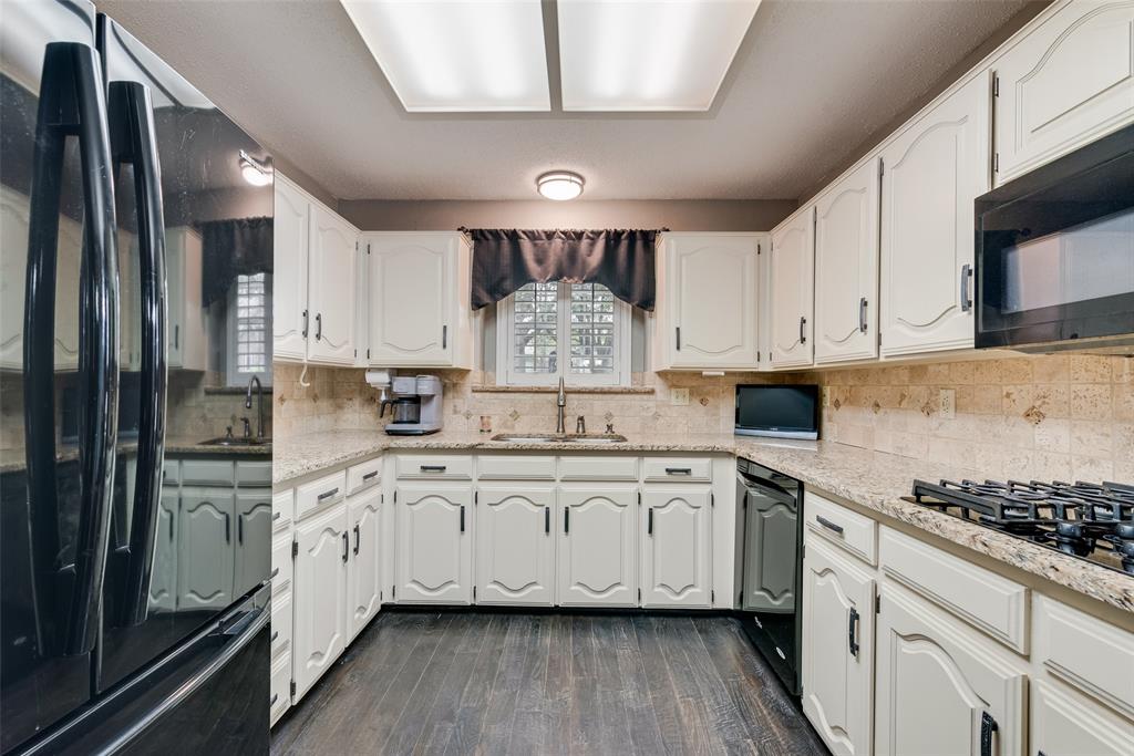 2336 Penrose Drive Property Photo 12