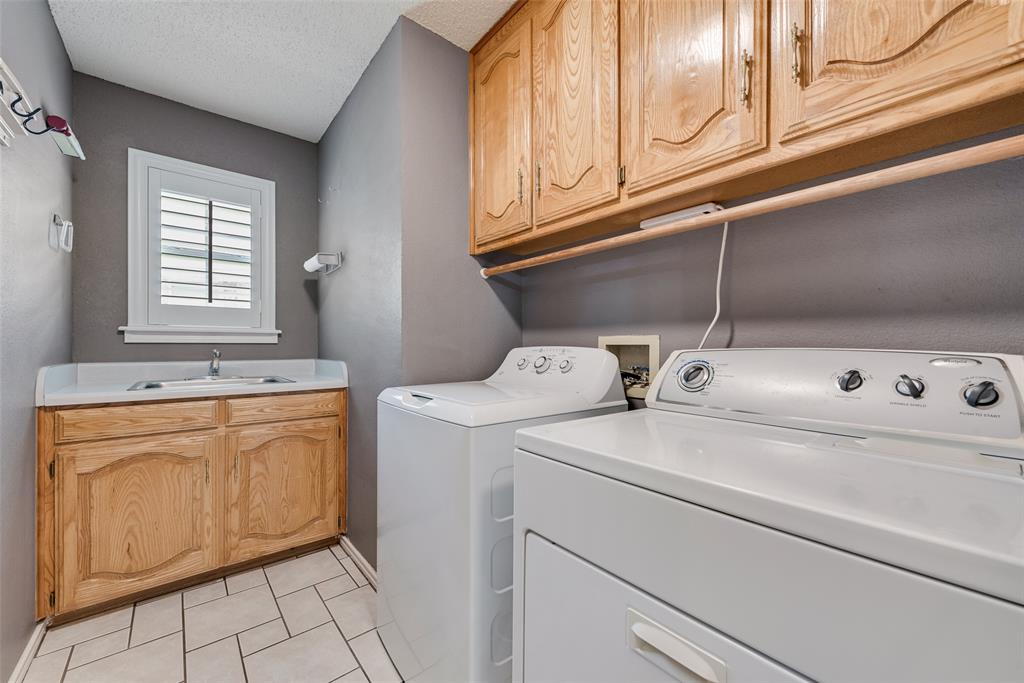 2336 Penrose Drive Property Photo 16