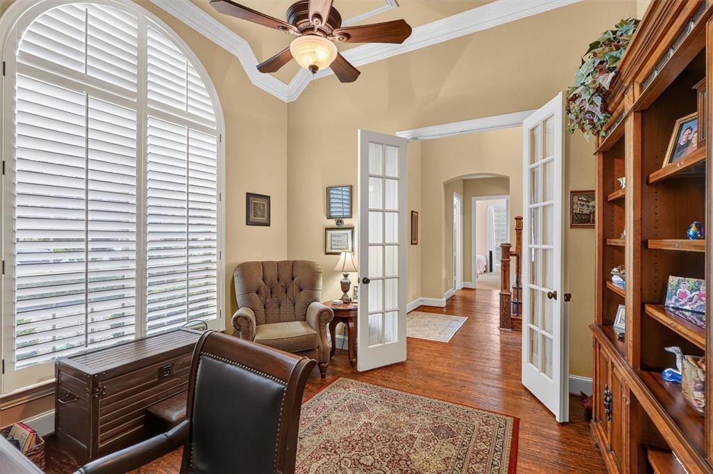 2340 Hedgewood Lane Property Photo 15