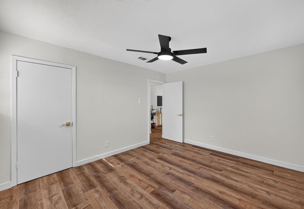 301 E Fuller Drive Property Photo 18