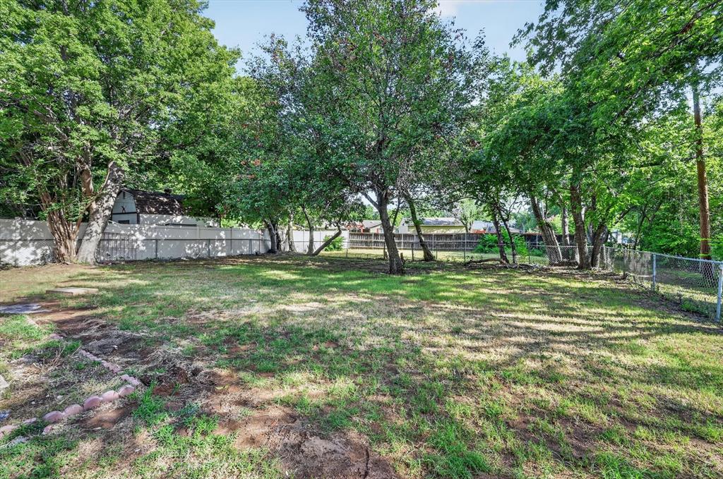 301 E Fuller Drive Property Photo 24