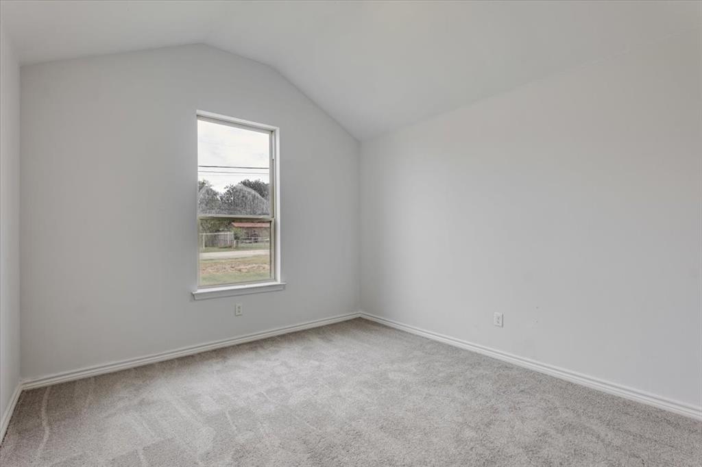 1007 Sw 2nd Avenue Property Photo 5