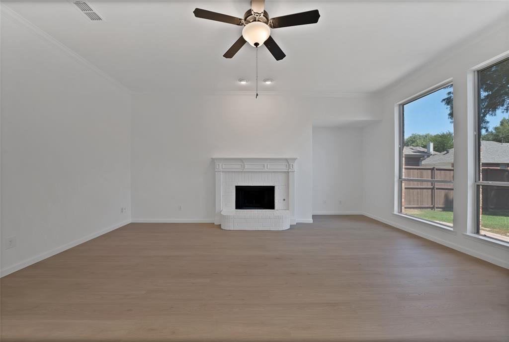 1687 Garrison Drive Property Photo 7