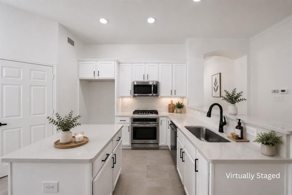 1687 Garrison Drive Property Photo 13