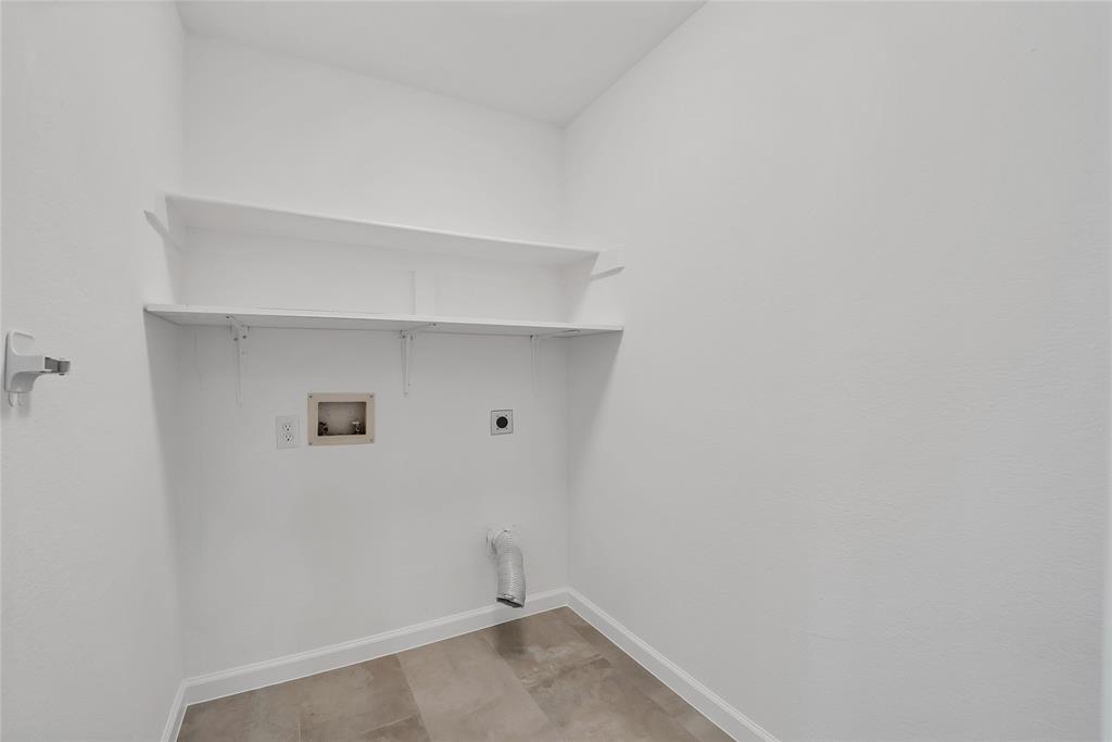 1687 Garrison Drive Property Photo 17