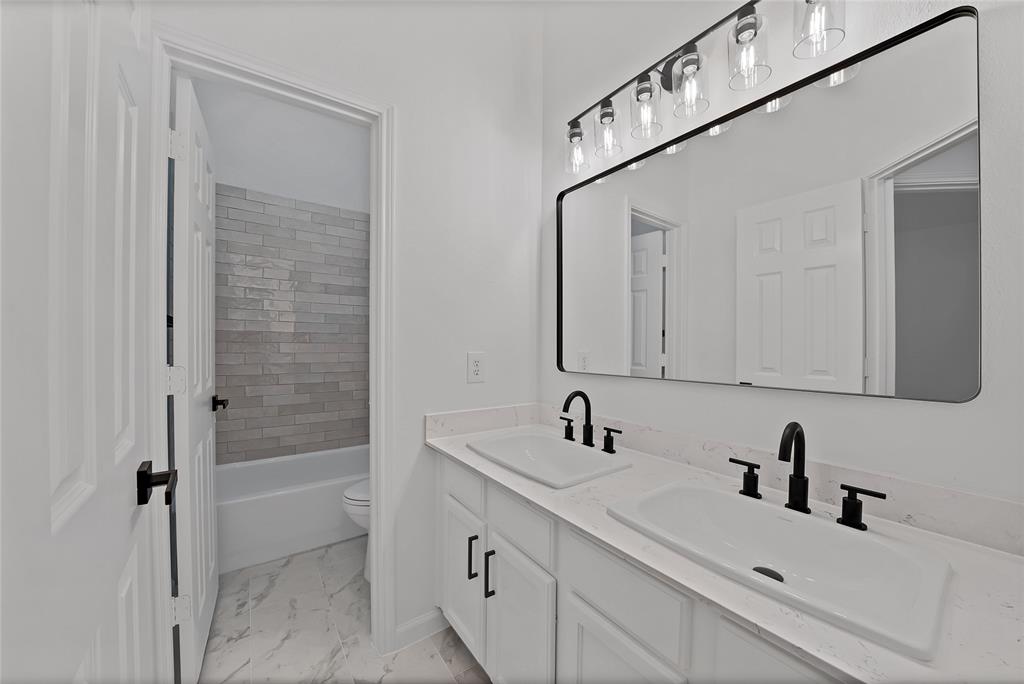 1687 Garrison Drive Property Photo 30