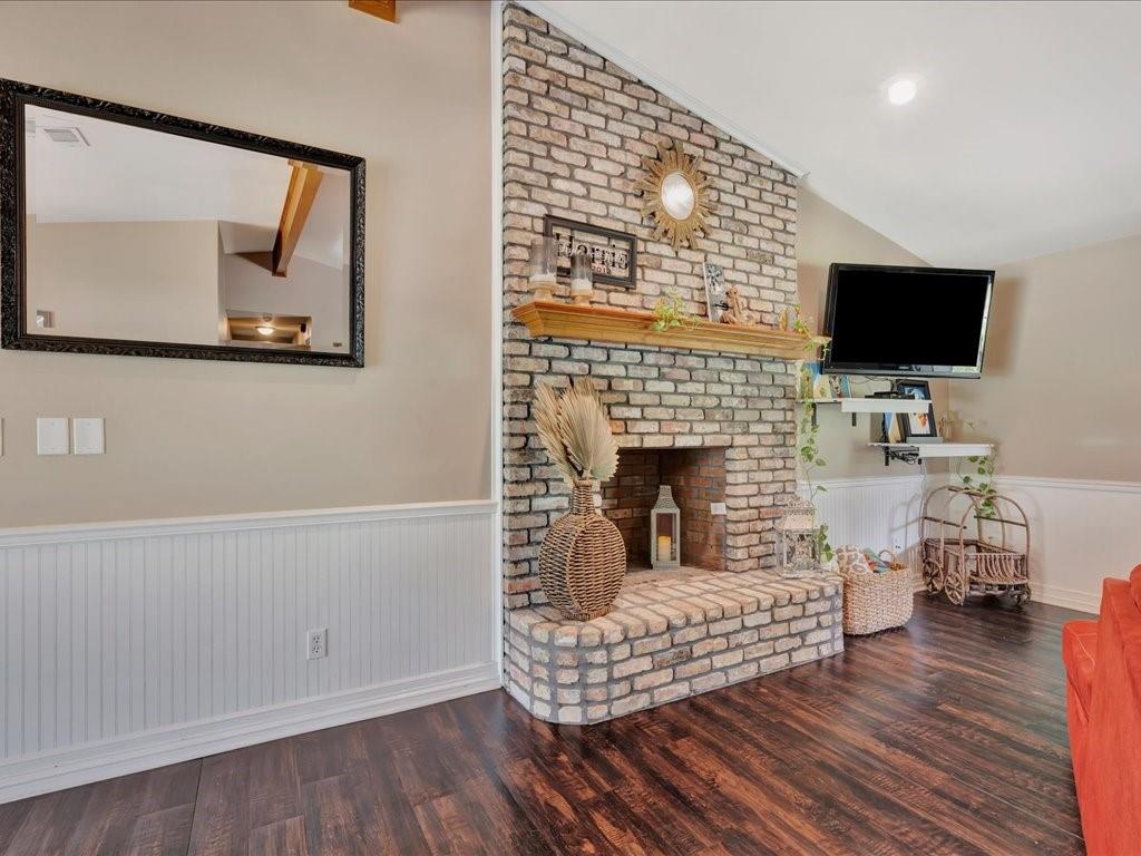 7036 Fm 841 Property Photo 6