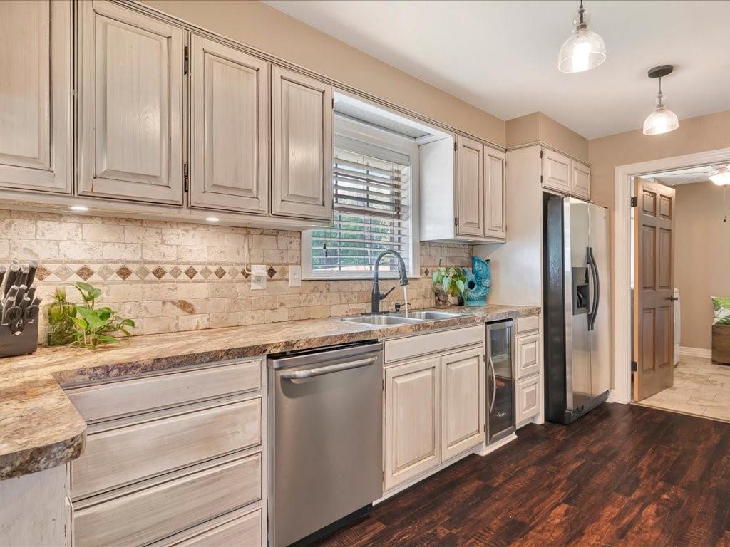 7036 Fm 841 Property Photo 9