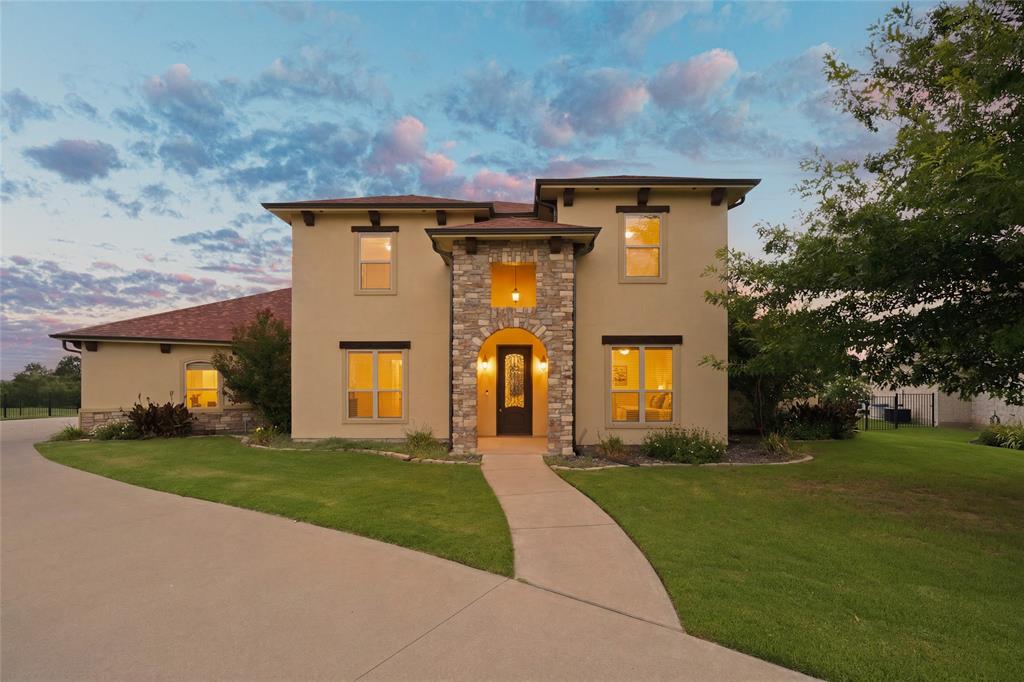 1200 Eagle Glen Pass Property Photo 1
