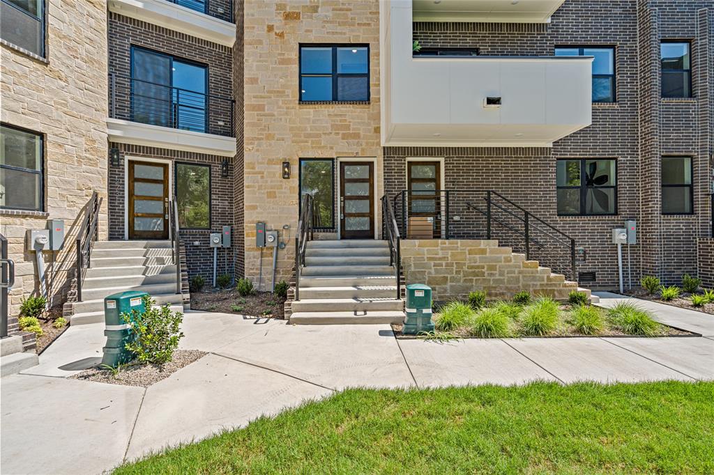 2729 Azalea Park Circle Property Photo 1