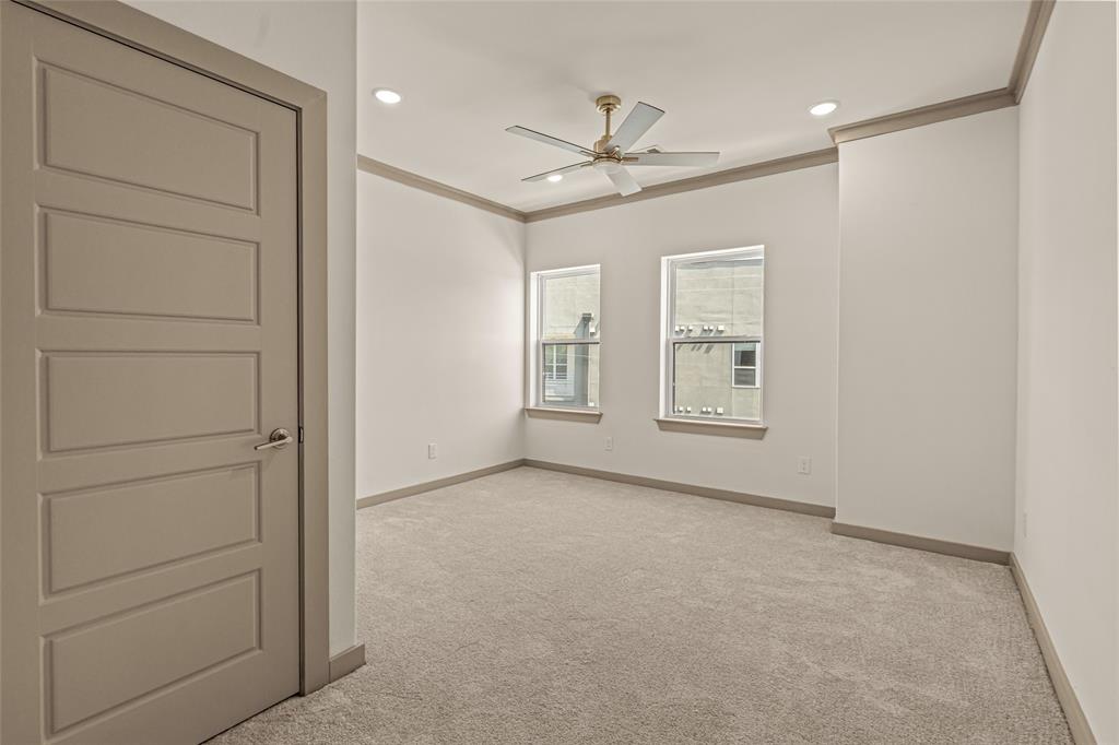 2729 Azalea Park Circle Property Photo 17