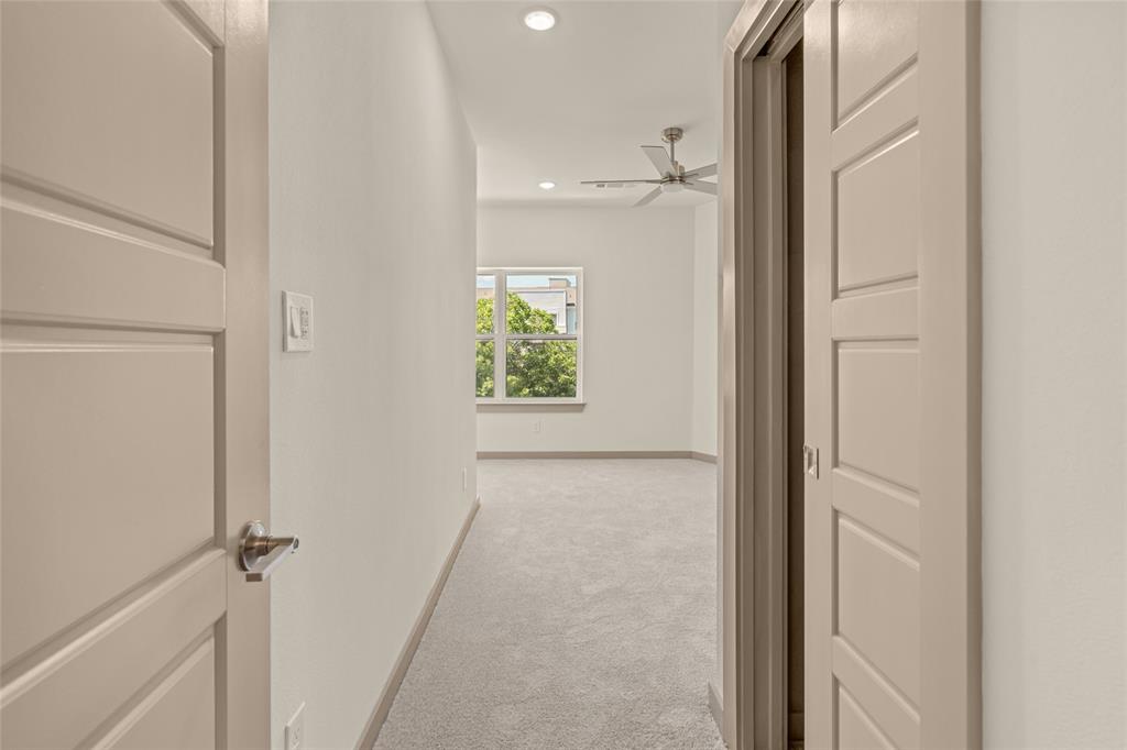 2729 Azalea Park Circle Property Photo 21