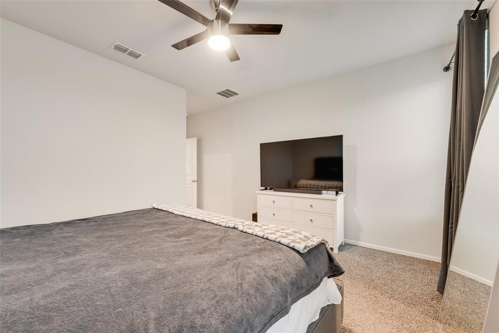 516 Drowsy Water Trail Property Photo 17