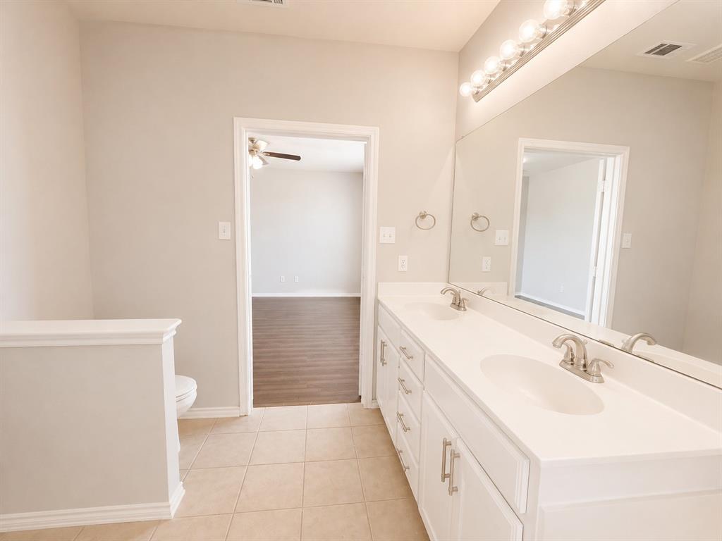 10973 Hawks Landing Road Property Photo 19