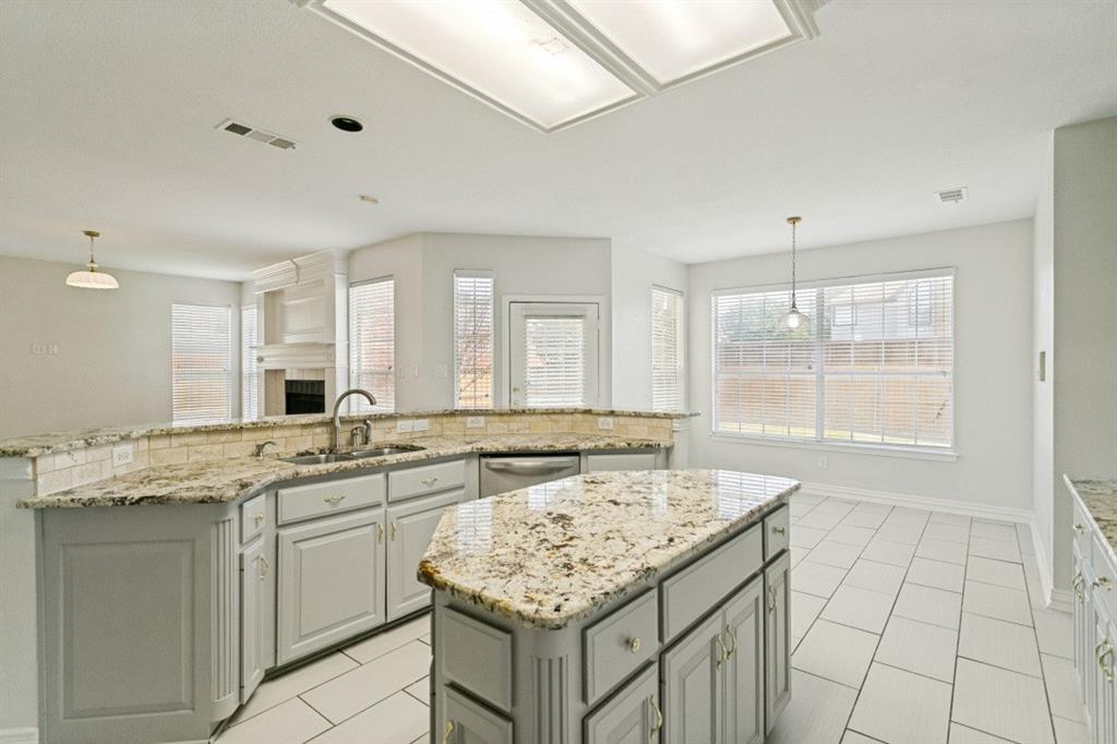 8512 Mesa Verde Drive Property Photo 5