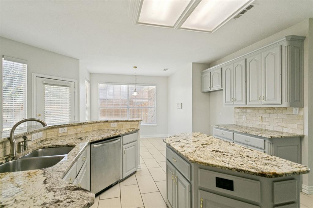 8512 Mesa Verde Drive Property Photo 6