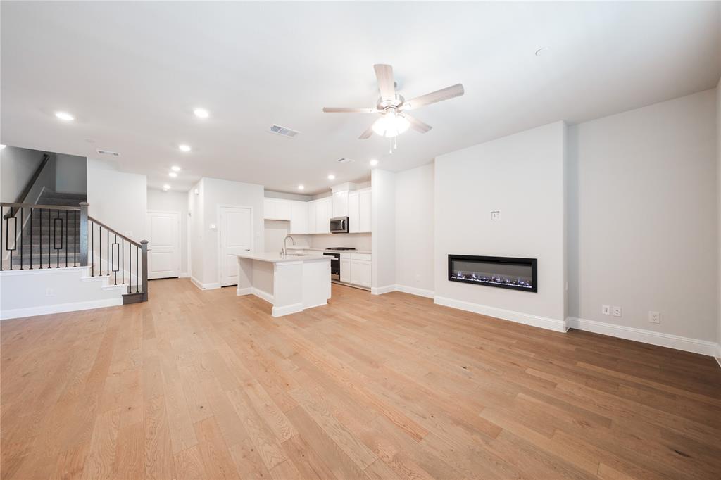 2108 Naples Drive Property Photo 6