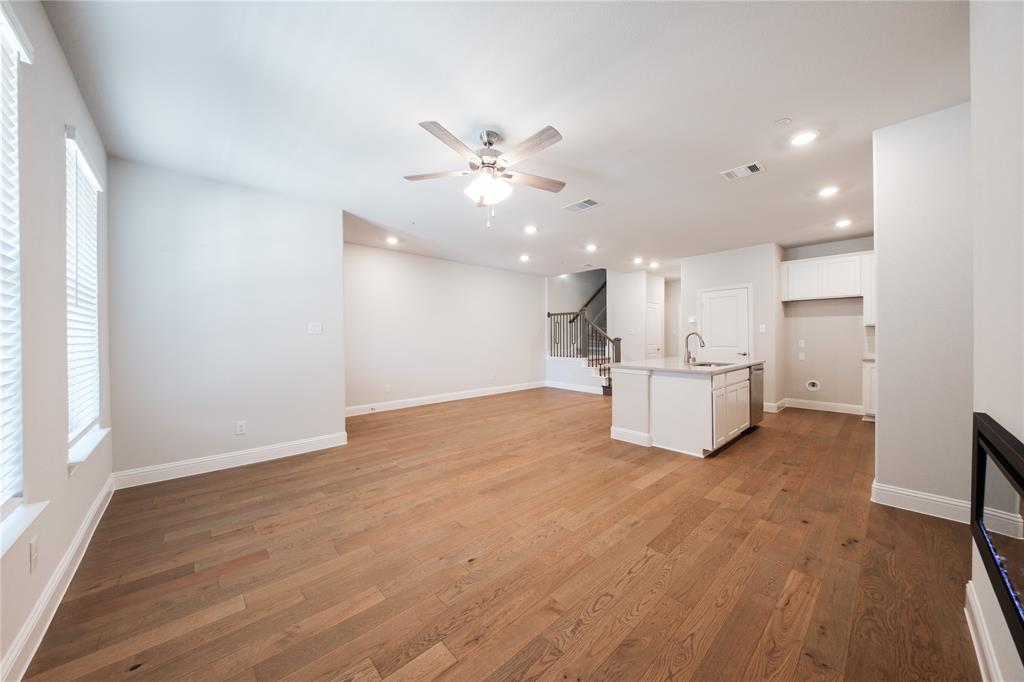 2108 Naples Drive Property Photo 8