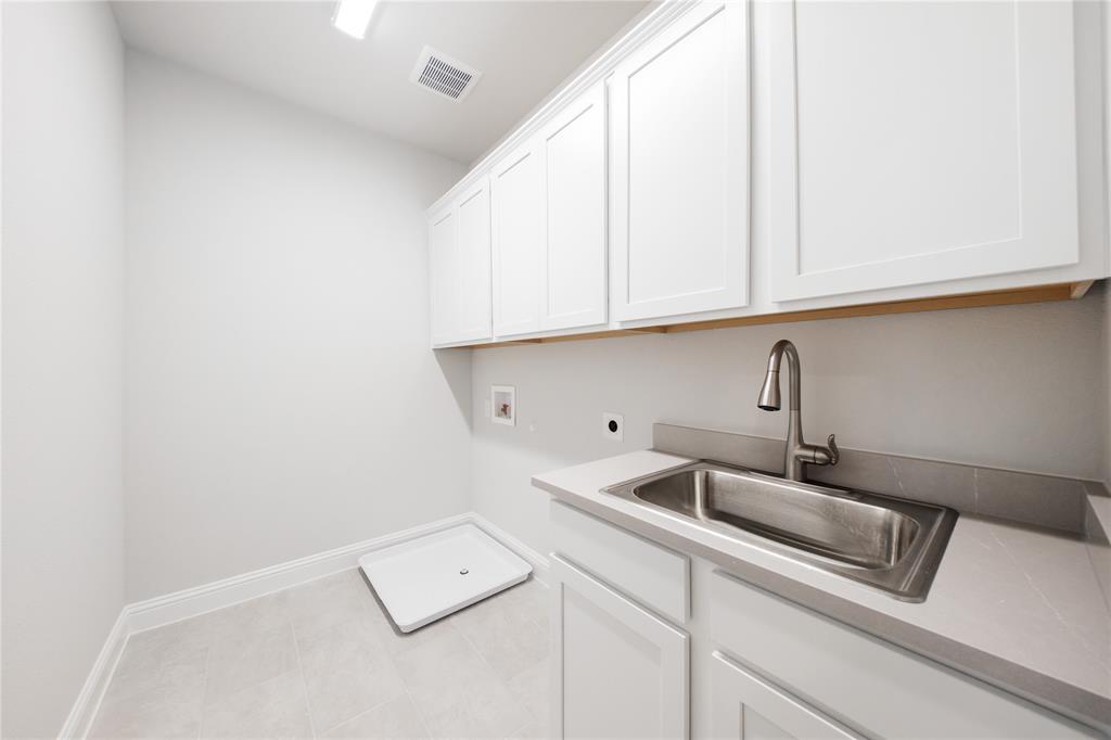 2108 Naples Drive Property Photo 24