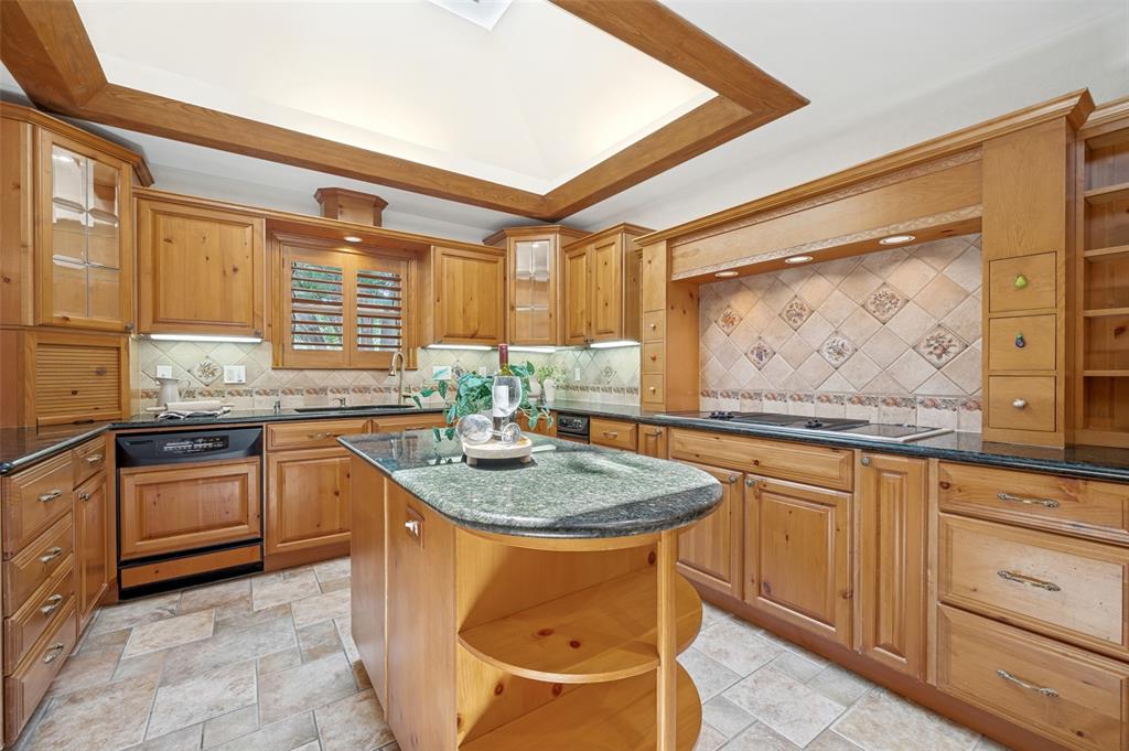 337 Ridgebriar Drive Property Photo 16