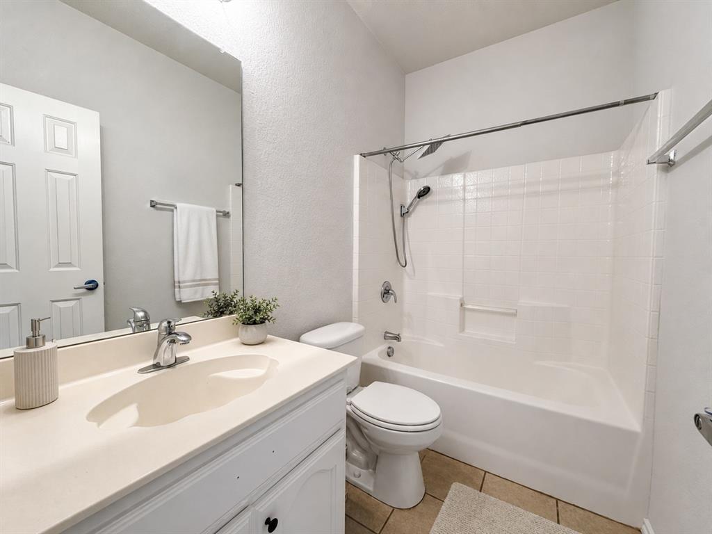 9524 Willow Branch Way Property Photo 14