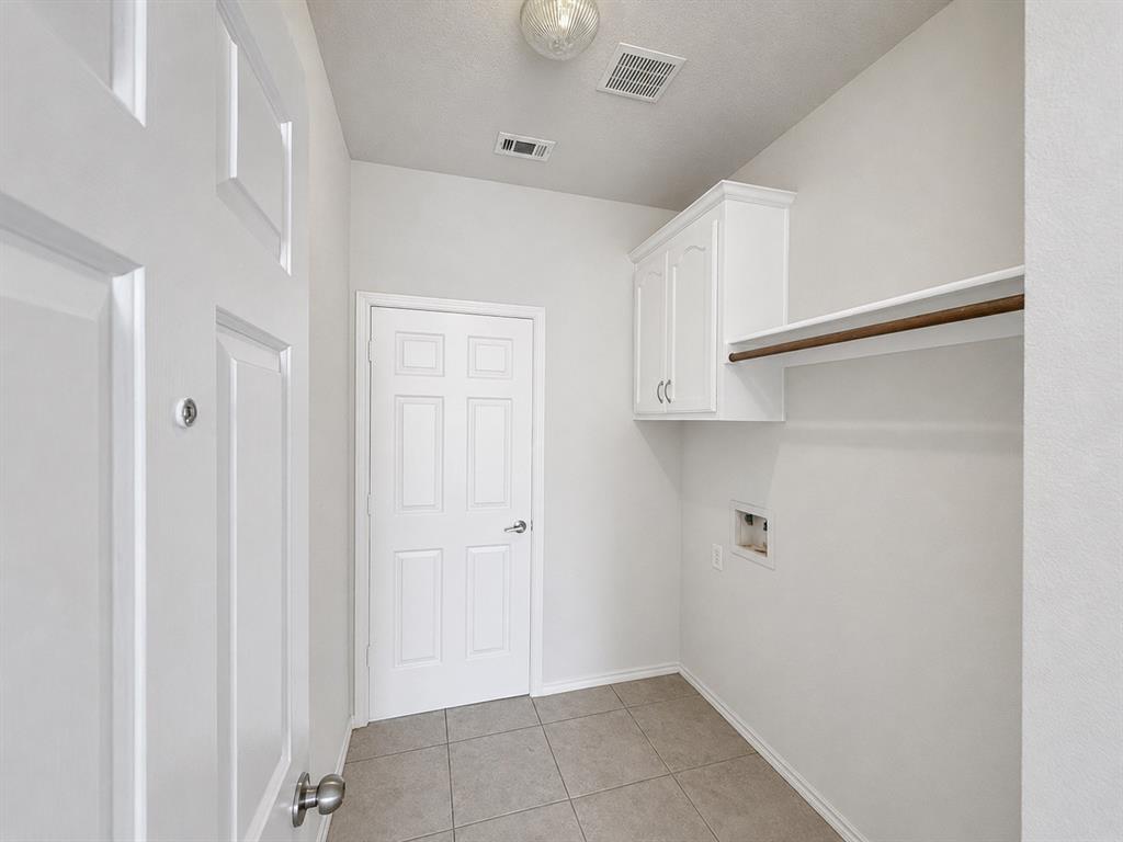 9524 Willow Branch Way Property Photo 20