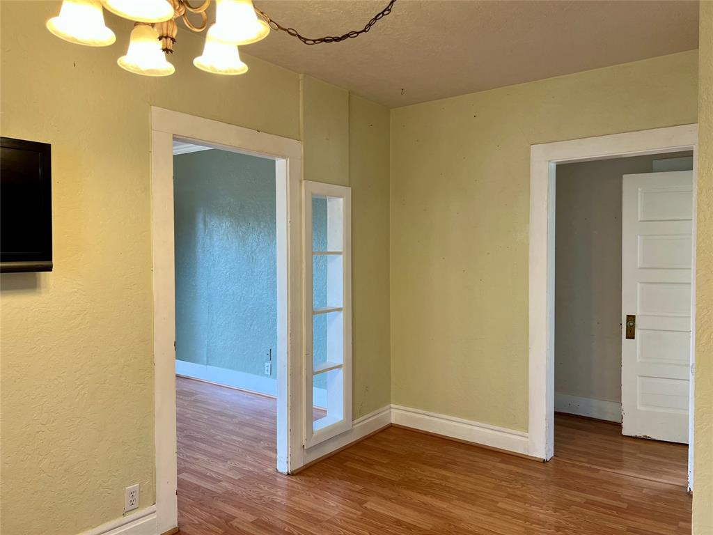 405 E South Property Photo 13