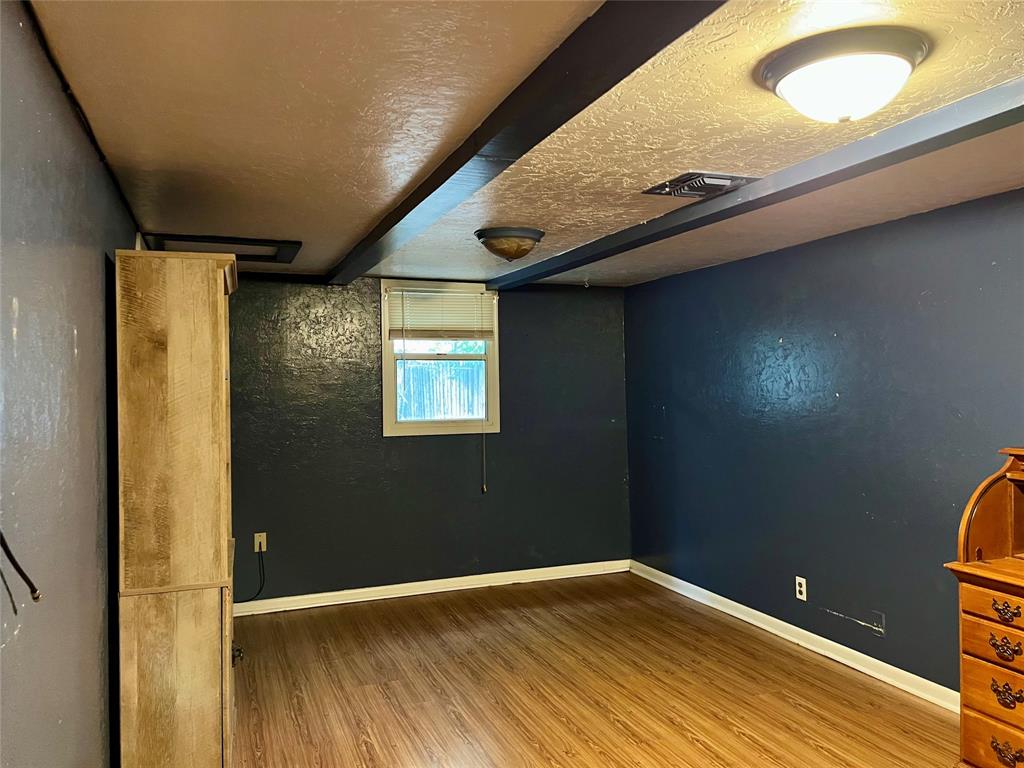 405 E South Property Photo 21