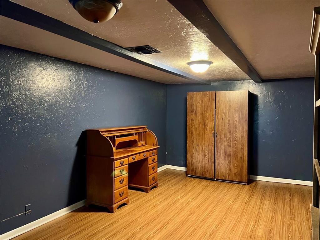 405 E South Property Photo 22