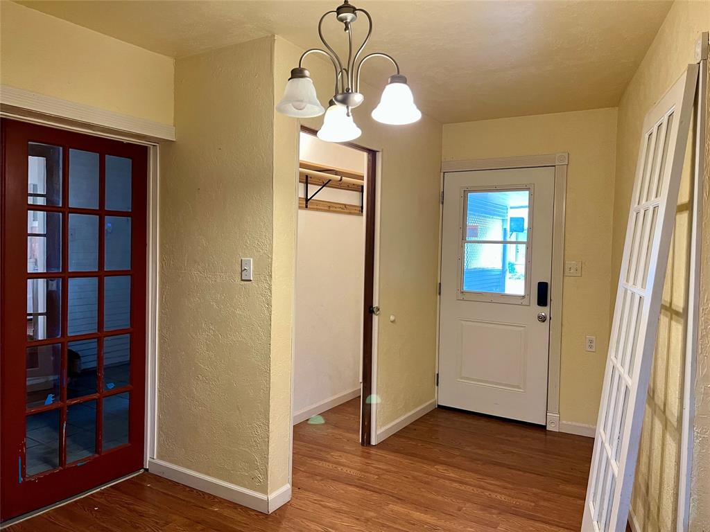 405 E South Property Photo 24