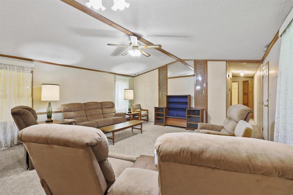 2496 Greer Road Property Photo 12