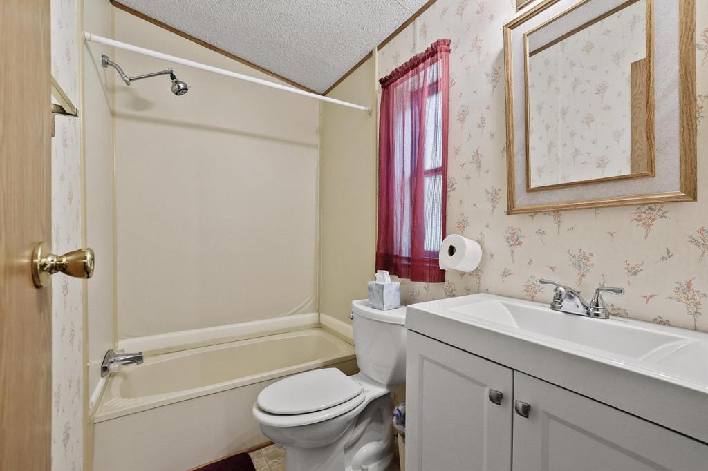 2496 Greer Road Property Photo 28