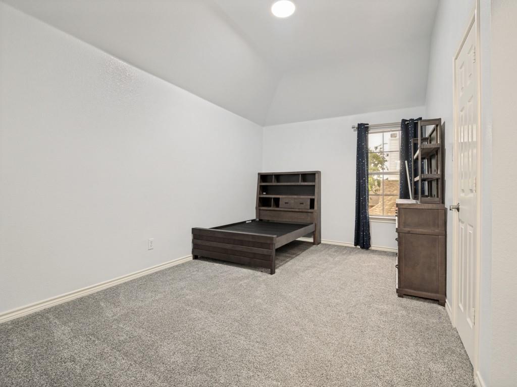 2811 Gillespie Lane Property Photo 18