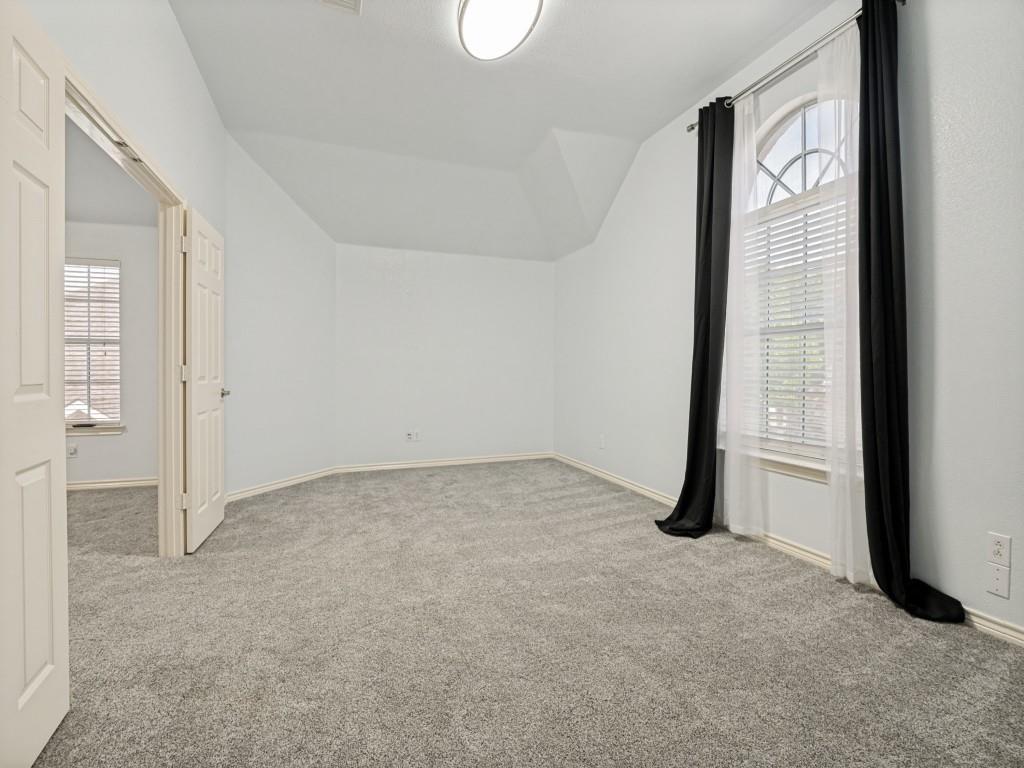 2811 Gillespie Lane Property Photo 19