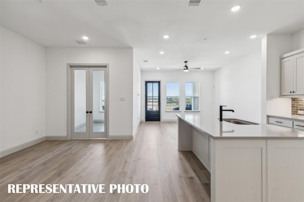 1387 Rooted Road Property Photo 10
