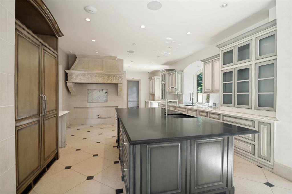 3616 Beverly Drive Property Photo 10
