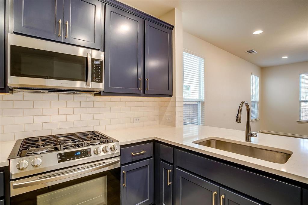 211 Athenia Drive Property Photo 15