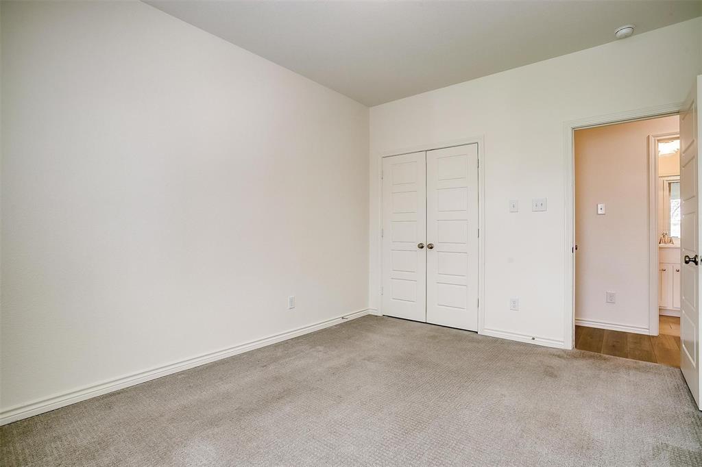 211 Athenia Drive Property Photo 31