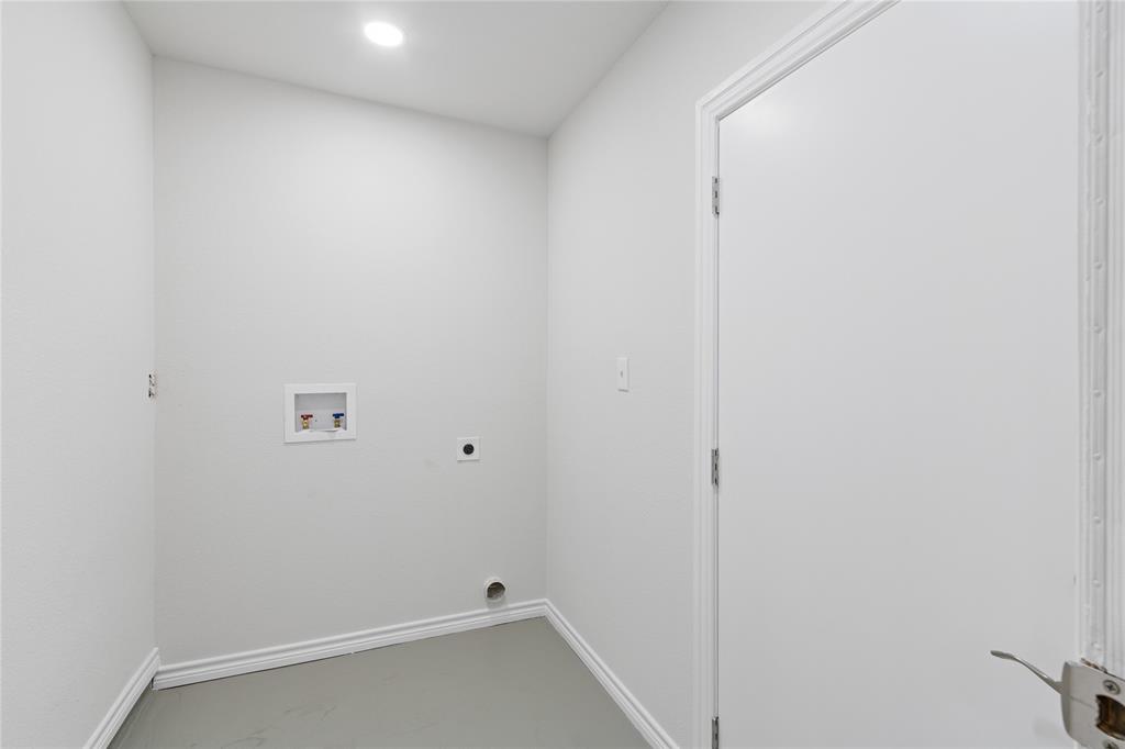 7800 Arnold Terrace Property Photo 23