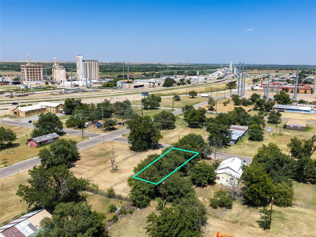 1116 Houston Street Property Photo 6