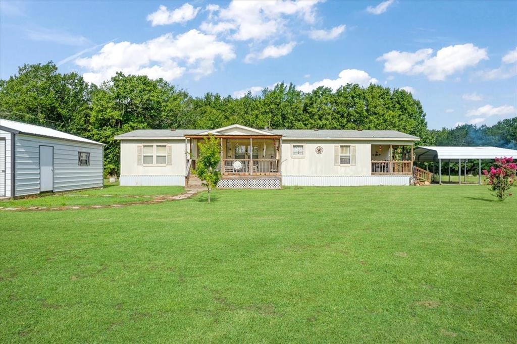 1022 County Road 2295 Property Photo 3