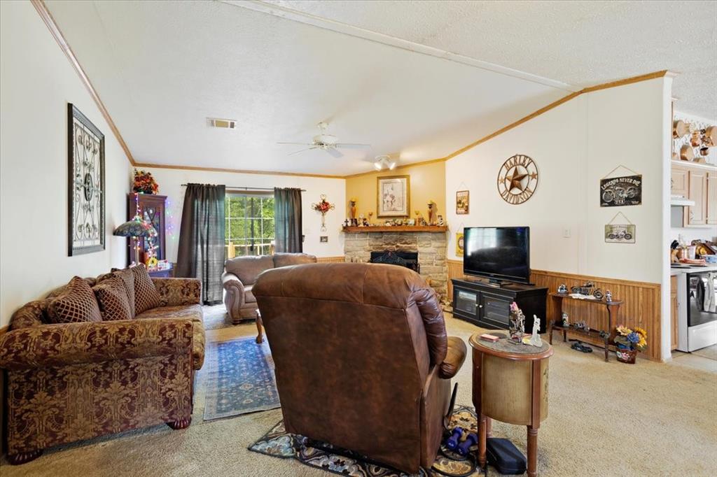 1022 County Road 2295 Property Photo 12