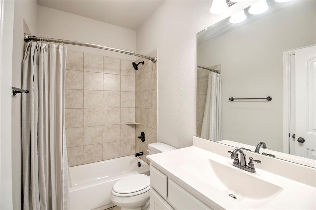 1809 Silver Oaks Property Photo 21