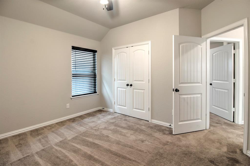 1809 Silver Oaks Property Photo 22