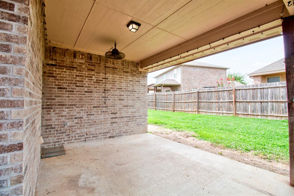 1809 Silver Oaks Property Photo 26
