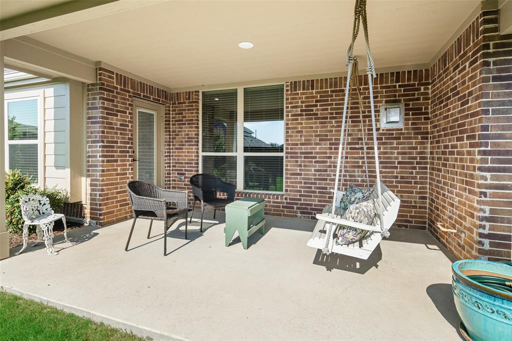 802 Providence Property Photo 34