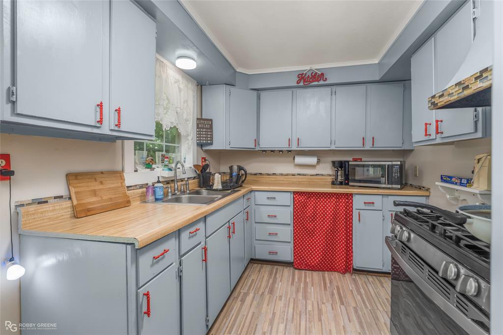 773 Main Street Property Photo 15